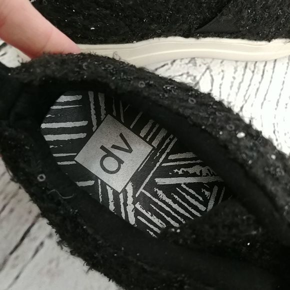 DV by Dolce Vita Larma Black Slip On Sequin‎ Sneakers - Picture 8 of 11